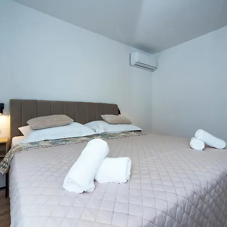 Luxury Nicole Apartmán *