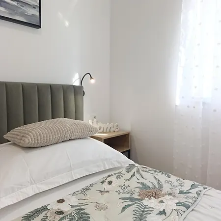 Luxury Nicole * Trogir